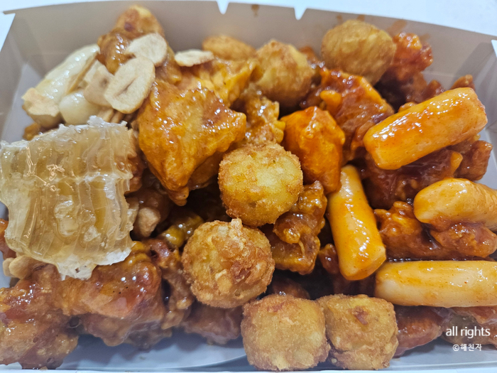 꿀닭닭강정 떡볶이 신방화역점 사진 4