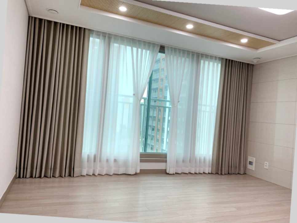 청년블라인드 이미지