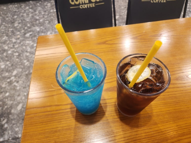 컴포즈커피 개금백양로점 이미지