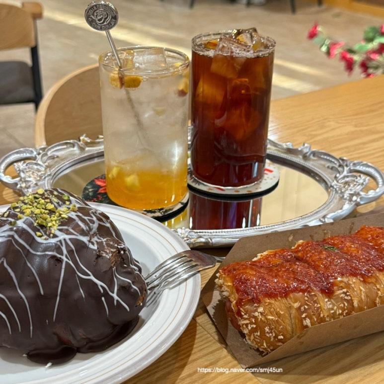 카페칼리스타 이미지