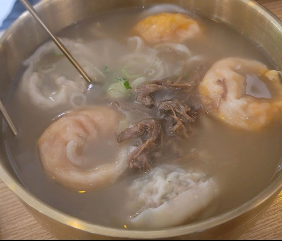 엄마손만두국 이미지