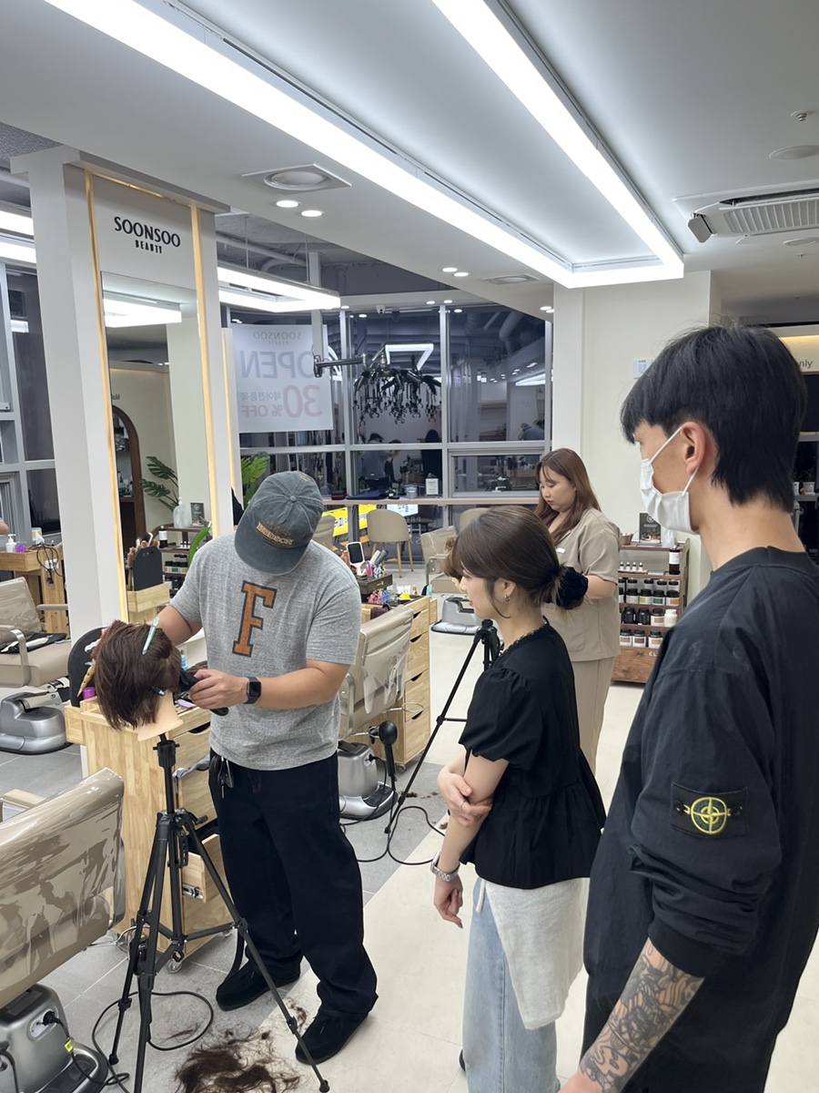 굿바이브바버샵 이미지
