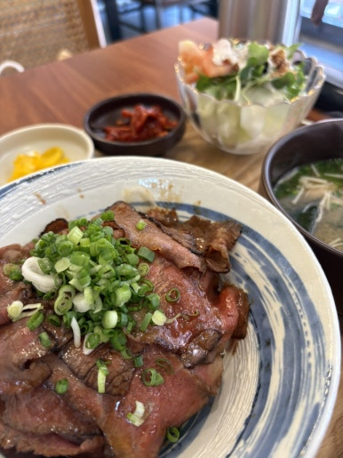 돈부리정 이미지