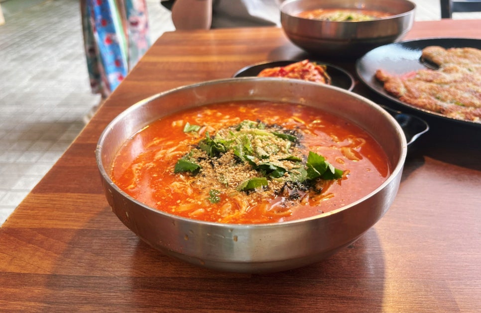 은경이네칼국수 이미지