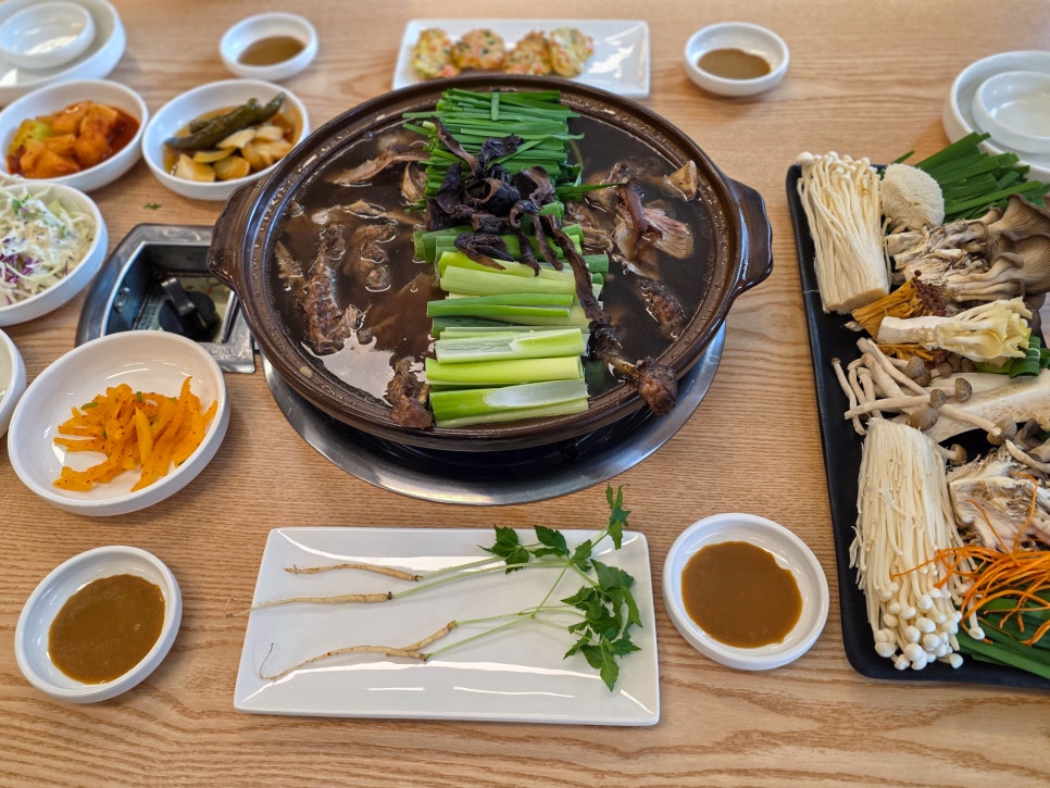 김여사능이버섯백숙 이미지