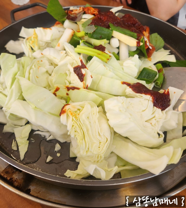 본가호반닭갈비막국수 이미지