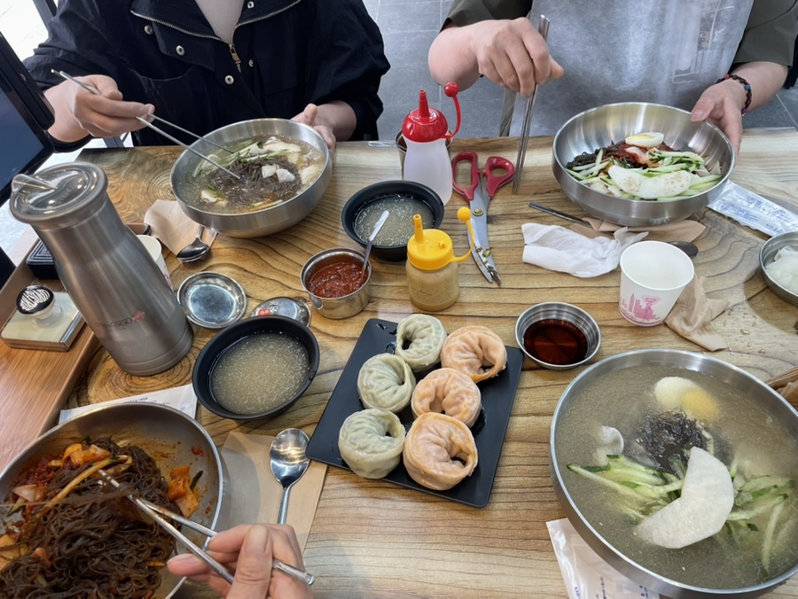 산수냉면 이미지