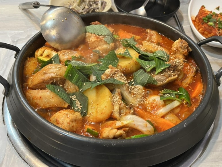 계절맛포차 이미지