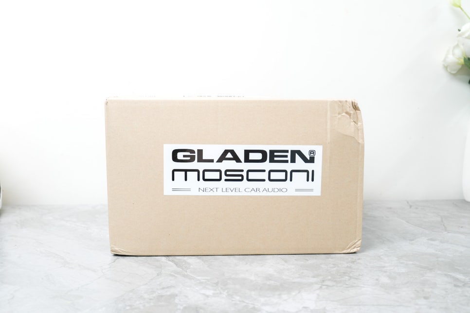 차 안에서 콘서트를 즐긴다? SUV 트렁크에 딱 맞는 글라덴 GLADEN-ATM8 차량용 서브우퍼 소개 이미지 2