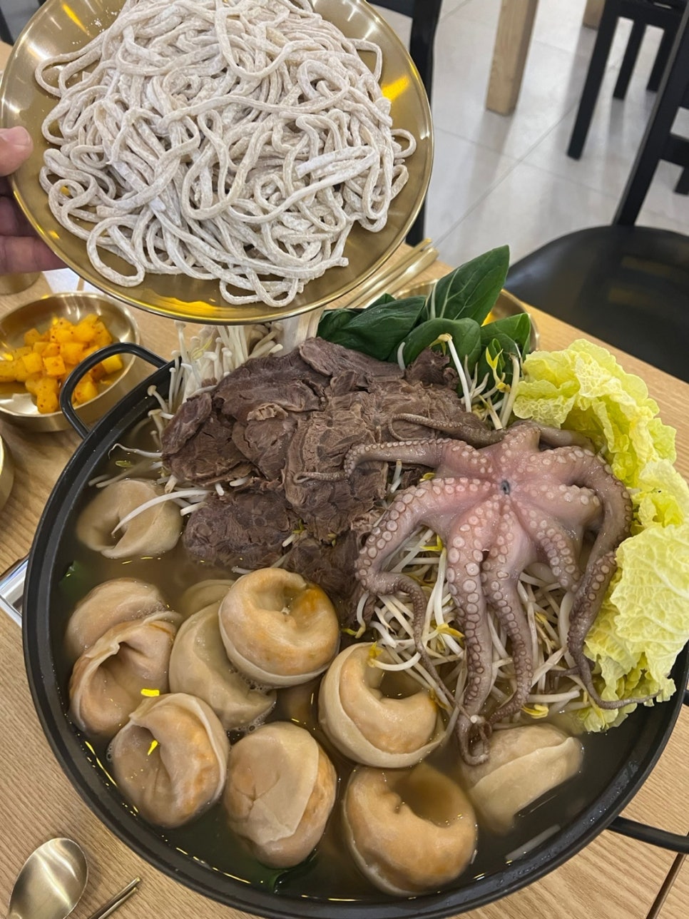 우리손만두 이미지