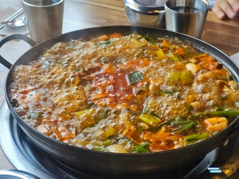 고마돼지찌개 이미지
