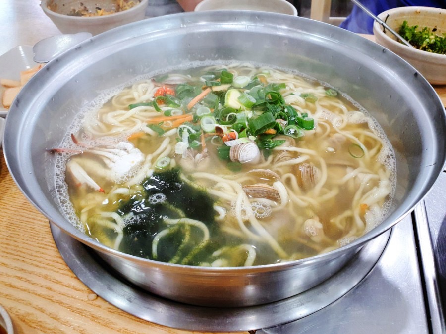 계룡해물칼국수 이미지