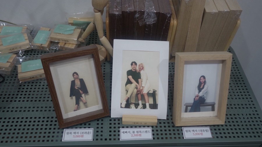 셀프사진관 예뻐서, 봄 수원 인계점 이미지