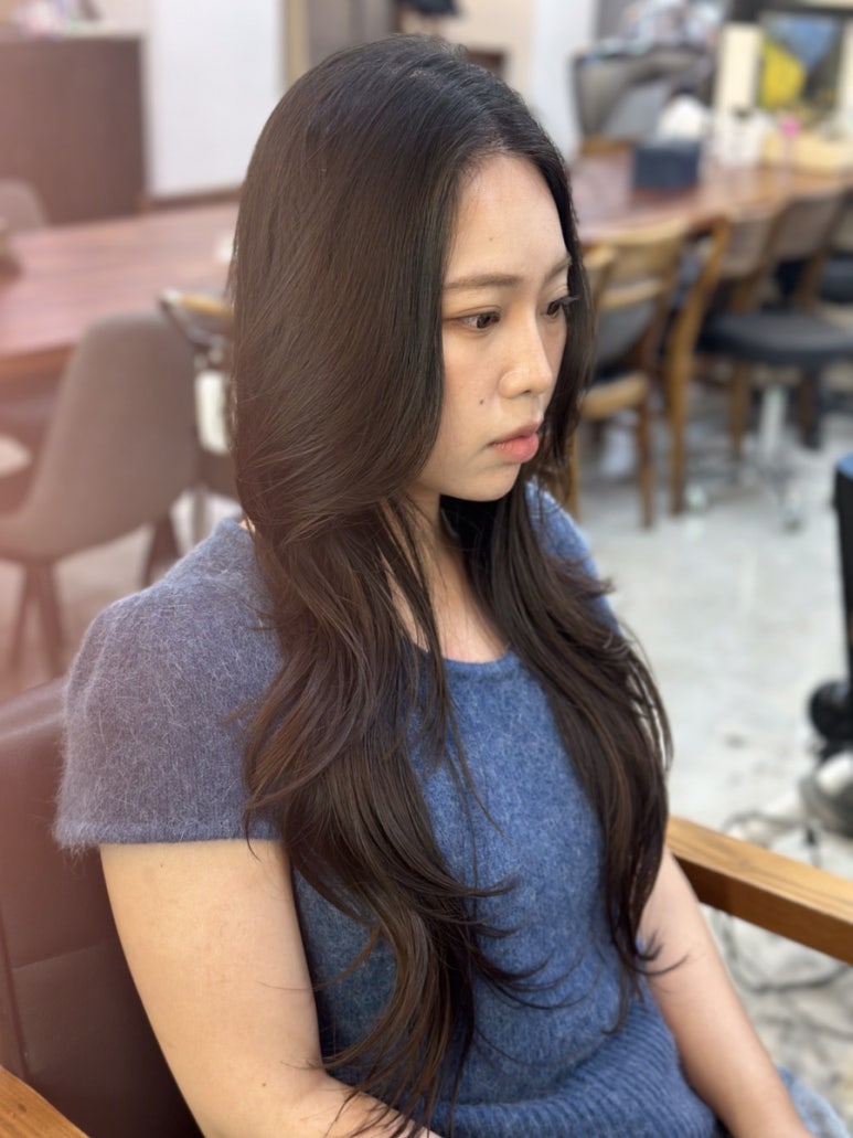 어바웃9 홍대입구 본점 이미지