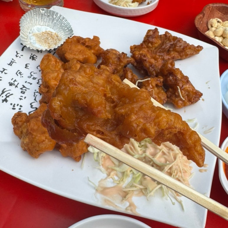 멕켄치킨 가산디지털역점 사진 6