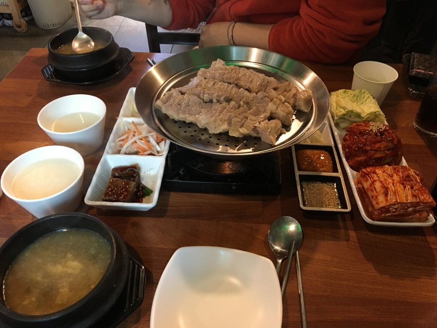 동네보쌈 이미지