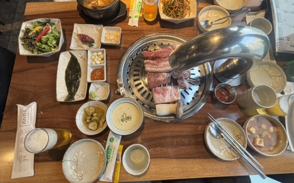 육시락 이미지