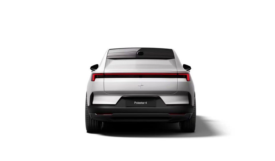 테슬라 모델 Y 주니퍼 vs 폴스타 4 "2025 전기 SUV 비교" 이미지 4