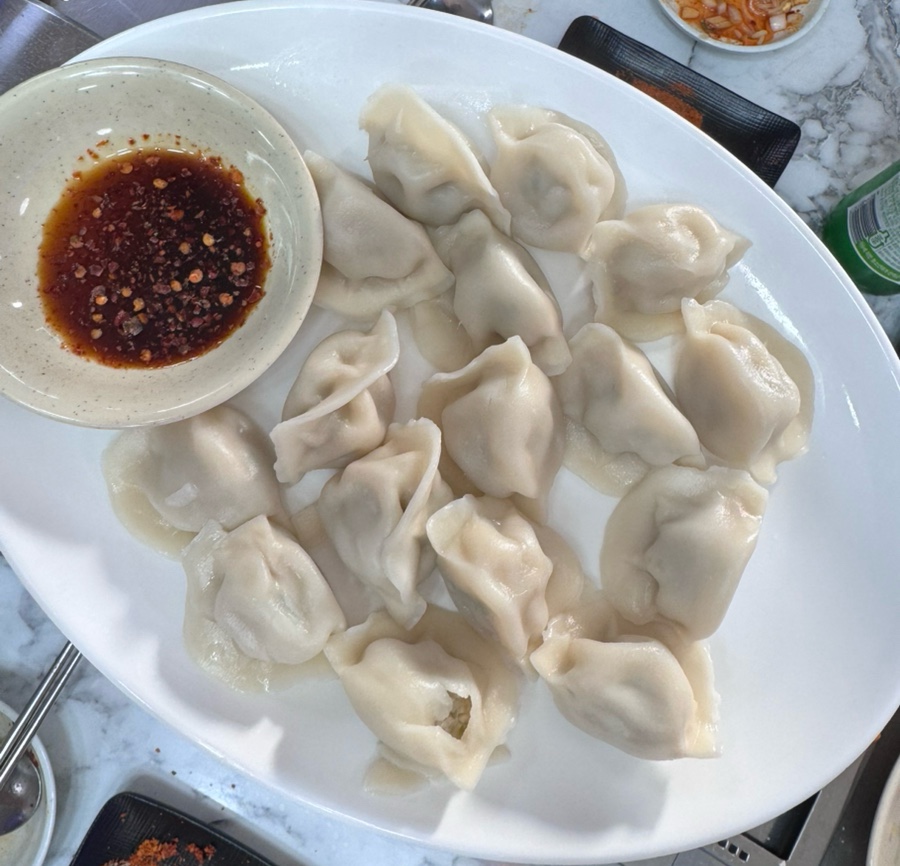 용이네양꼬치 이미지