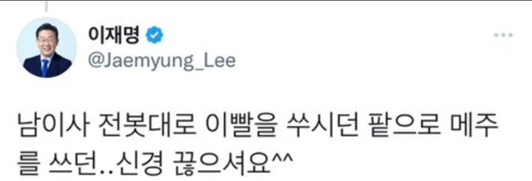 레드보드카페 이미지