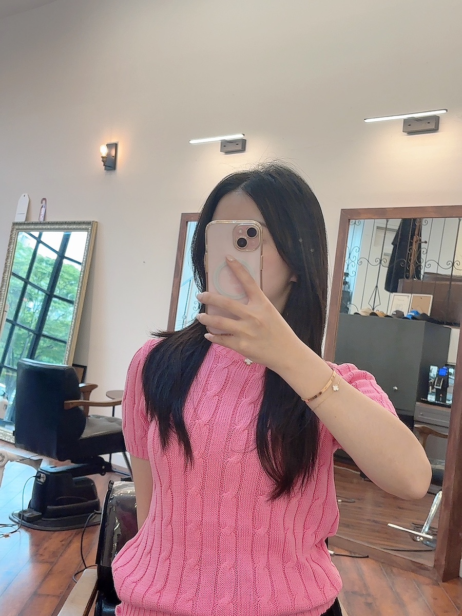 살롱더퍼스트 이미지