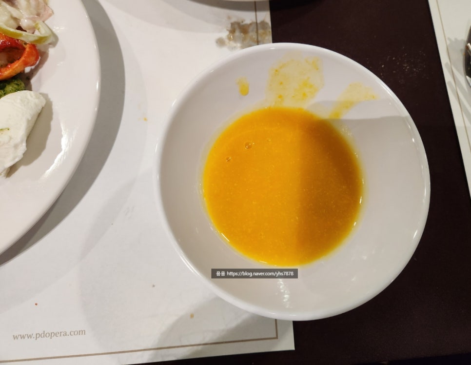 오페라웨딩홀뷔페 이미지