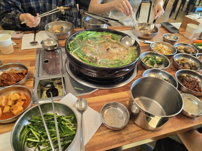 옛날토종닭 이미지