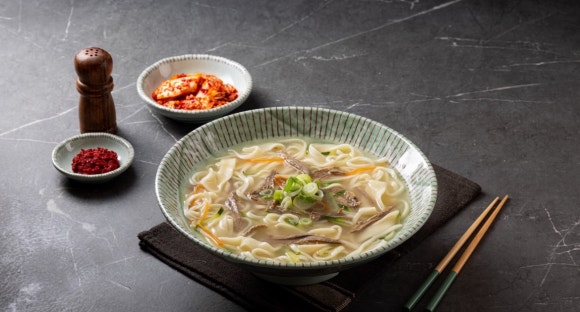 옛날들깨칼국수 이미지