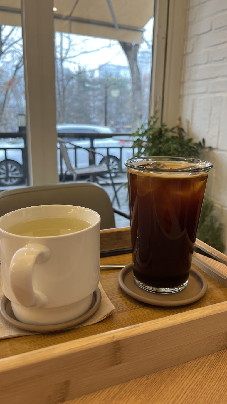 댓이즈커피 이미지