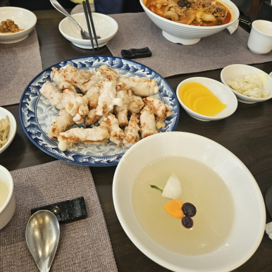 부자돼지숯불갈비 이미지