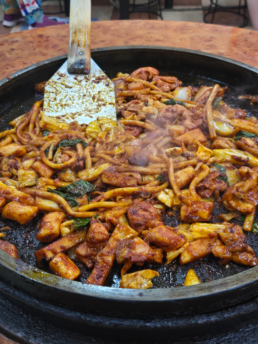 빨강머리이모닭갈비 이미지