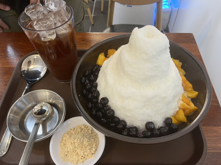 커피볶는김여사 홍제역점 이미지
