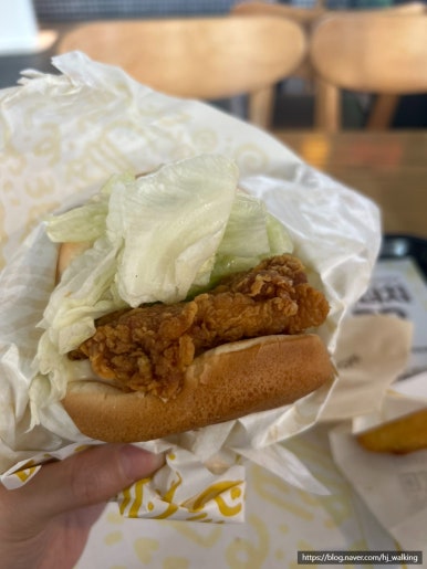 맘스터치광안 이미지