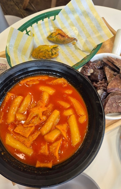 용토스트 이미지