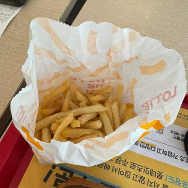 롯데리아성수역점 이미지