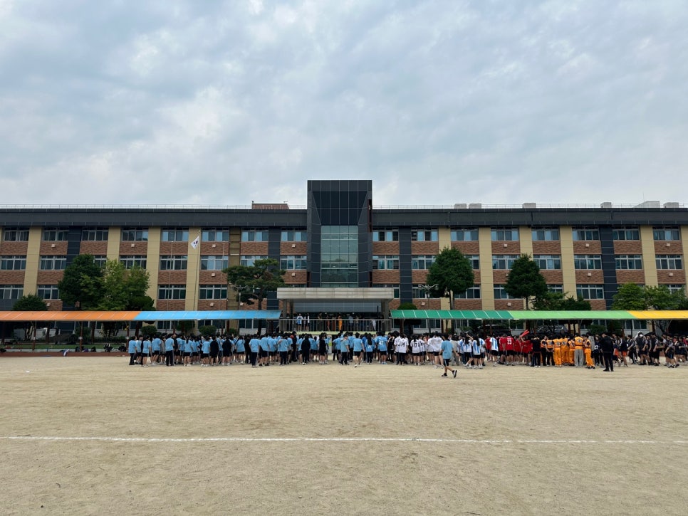 흥진중학교 이미지