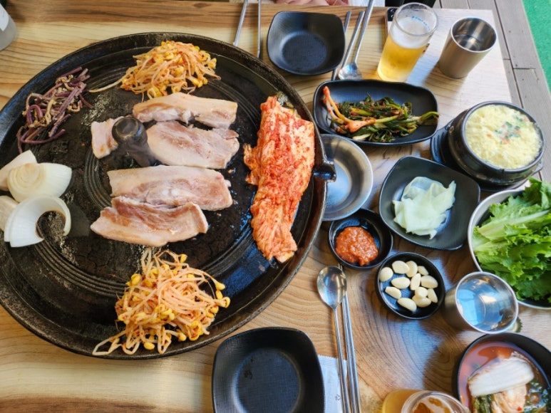 수락골솥뚜껑삼겹살 이미지