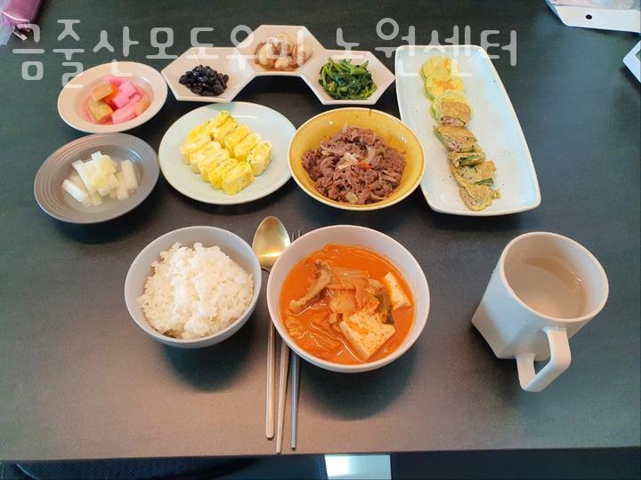 금줄산모도우미 이미지