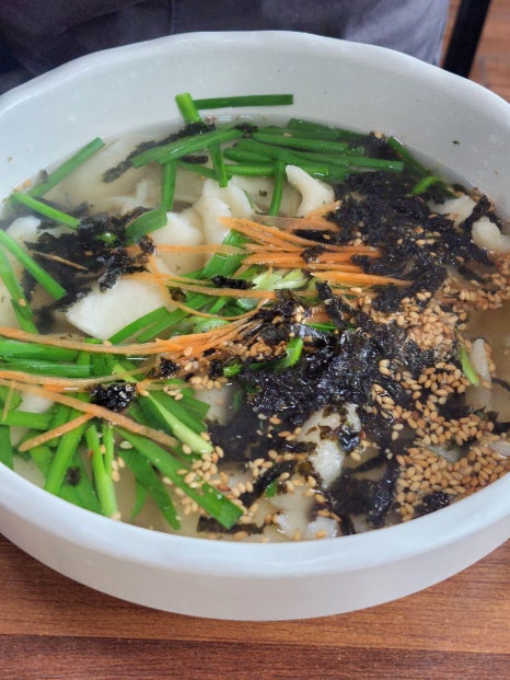 돼랑이투칼국수 이미지