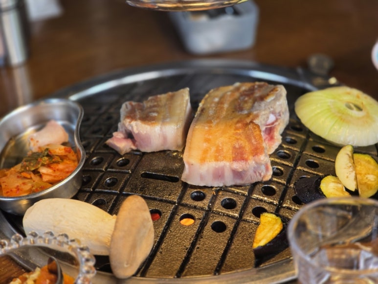 탄관마 이미지