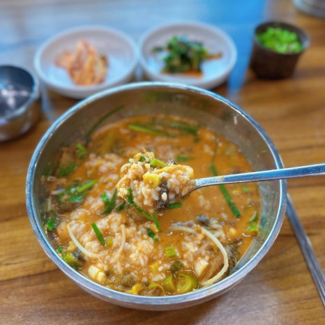 달래강어탕 이미지