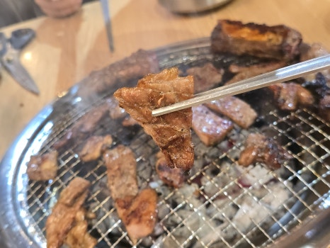 1986숯불구이신부점 이미지