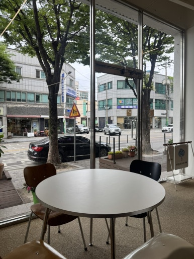 연구름 로스터리 이미지