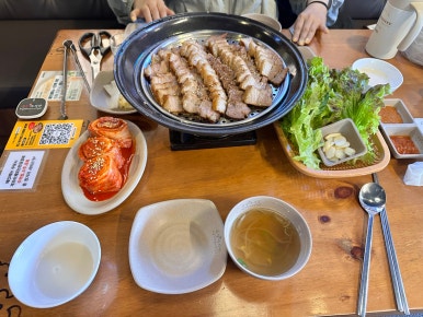 족발야시장 무청감자탕 선유도점 이미지
