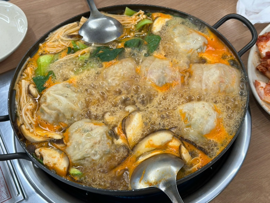 토마루해물칼국수 이미지