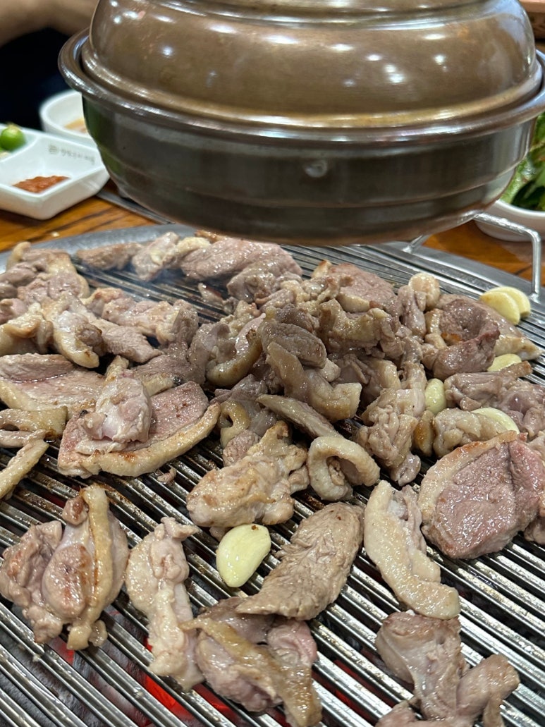 덕앤덕오리굽는마을 이미지