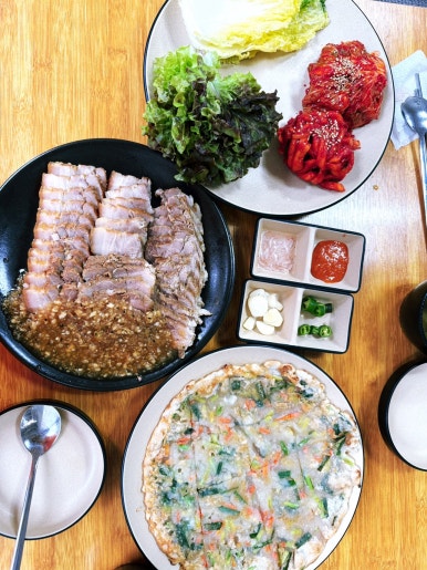 황제보쌈냉면칼국수 이미지