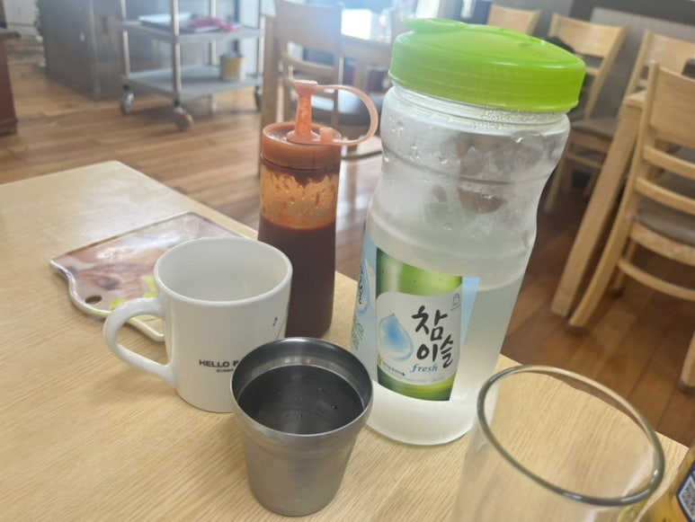 감칠맛회국수 이미지