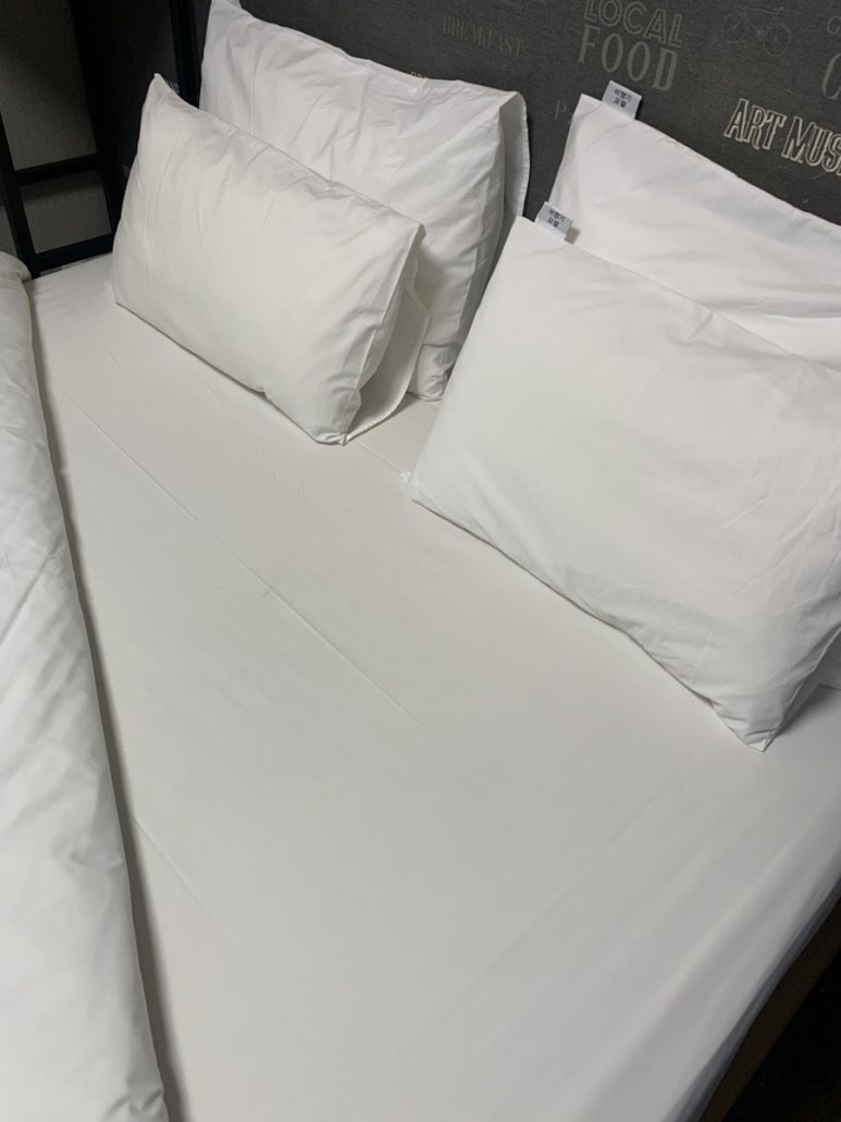 비행기모텔 이미지