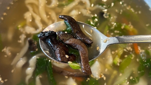 유림손칼국수마늘보쌈 이미지